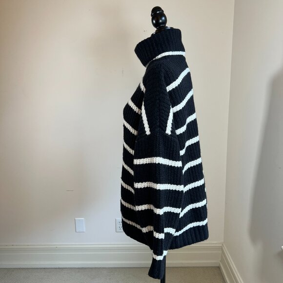 SPLENDID X CELLA JANE Striped Turtleneck Wool Cashmere Oversized Sweater Size S - Picture 3 of 9